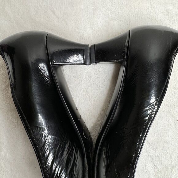 Prada Womens Shoes Black Patent Leather Kitten Block Heels Chain Link Chic 37 - Picture 6 of 15